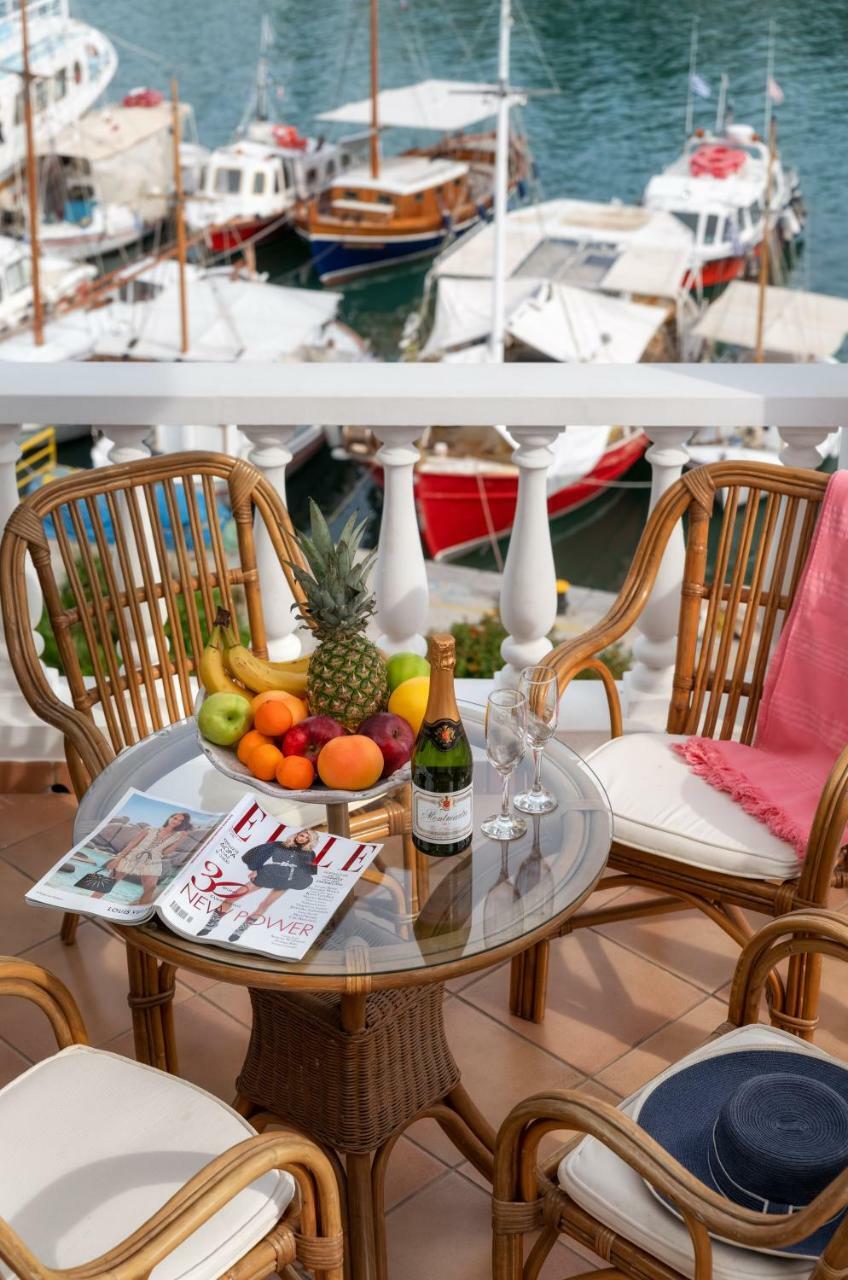 Porto Vecchio Luxury Suites Spétses Eksteriør bilde